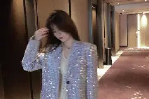 从“嫁给自己”到负债50万：当独立女性被收割有些人缺的不是仪式感是底线